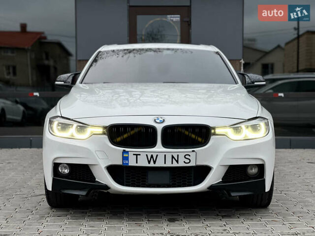 Белый БМВ 3 Серия, объемом двигателя 2 л и пробегом 191 тыс. км за 13900 $, фото 1 на Automoto.ua