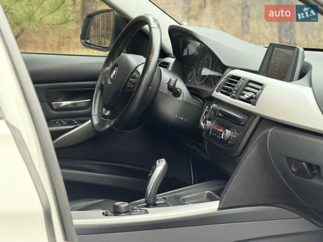 Білий БМВ 3 Серія, об'ємом двигуна 2 л та пробігом 106 тис. км за 13350 $, фото 34 на Automoto.ua