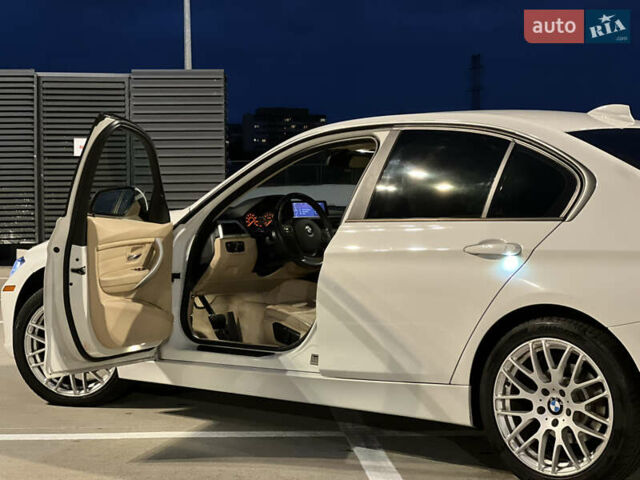 Белый БМВ 3 Серия, объемом двигателя 2 л и пробегом 243 тыс. км за 13000 $, фото 6 на Automoto.ua