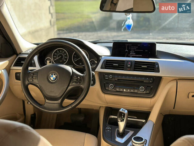 Білий БМВ 3 Серія, об'ємом двигуна 2 л та пробігом 318 тис. км за 10500 $, фото 19 на Automoto.ua