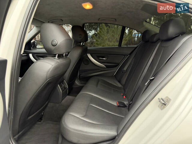 Білий БМВ 3 Серія, об'ємом двигуна 2 л та пробігом 106 тис. км за 13350 $, фото 25 на Automoto.ua
