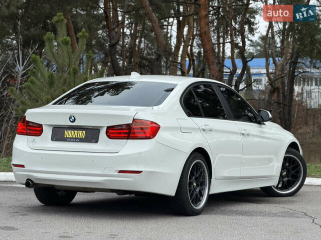 Білий БМВ 3 Серія, об'ємом двигуна 2 л та пробігом 106 тис. км за 13350 $, фото 19 на Automoto.ua