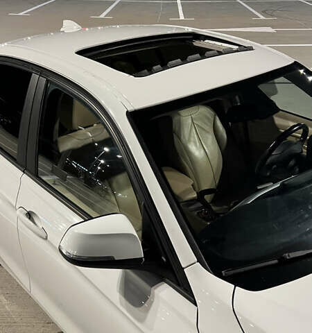 Белый БМВ 3 Серия, объемом двигателя 2 л и пробегом 243 тыс. км за 13000 $, фото 18 на Automoto.ua