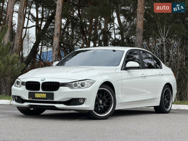 Білий БМВ 3 Серія, об'ємом двигуна 2 л та пробігом 106 тис. км за 13350 $, фото 1 на Automoto.ua