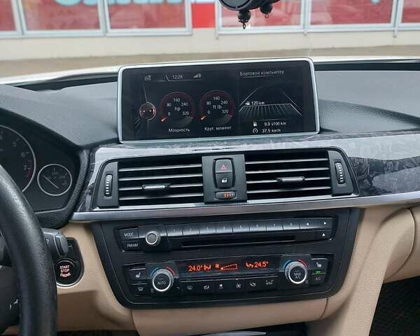 Білий БМВ 3 Серія, об'ємом двигуна 2 л та пробігом 260 тис. км за 12500 $, фото 10 на Automoto.ua