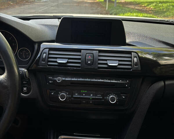 Білий БМВ 3 Серія, об'ємом двигуна 2 л та пробігом 306 тис. км за 11500 $, фото 19 на Automoto.ua