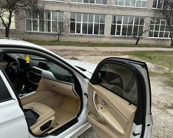 Белый БМВ 3 Серия, объемом двигателя 2 л и пробегом 214 тыс. км за 10000 $, фото 7 на Automoto.ua