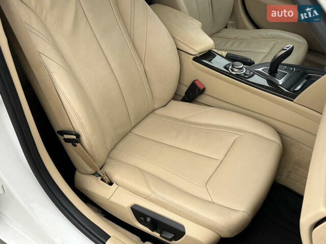 Белый БМВ 3 Серия, объемом двигателя 2 л и пробегом 196 тыс. км за 12999 $, фото 23 на Automoto.ua