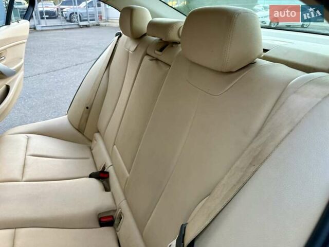 БМВ 3 Серия 2012 в Одессе на Automoto.ua Белый БМВ 3 Серия, объемом двигателя 2 л и пробегом 246 тыс. км за 10800 $, фото 54 на Automoto.ua