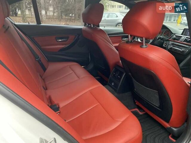 Білий БМВ 3 Серія, об'ємом двигуна 2 л та пробігом 177 тис. км за 13200 $, фото 18 на Automoto.ua