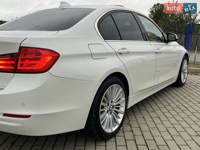 Белый БМВ 3 Серия, объемом двигателя 2 л и пробегом 196 тыс. км за 12999 $, фото 7 на Automoto.ua