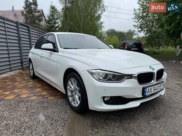 Белый БМВ 3 Серия, объемом двигателя 2 л и пробегом 103 тыс. км за 13500 $, фото 8 на Automoto.ua