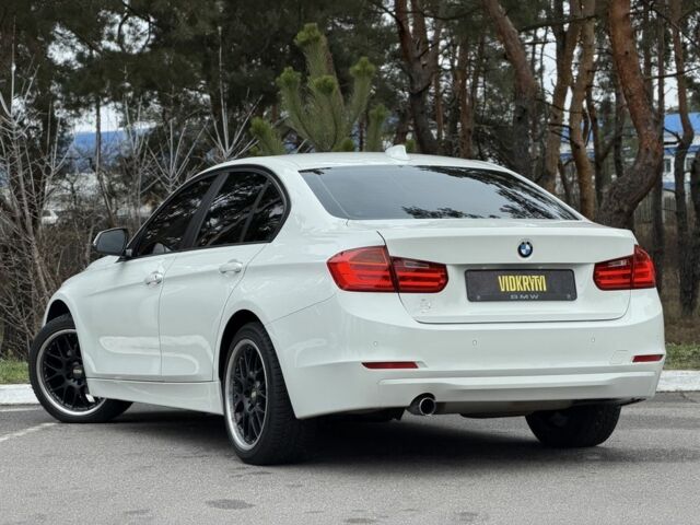 Білий БМВ 3 Серія, об'ємом двигуна 2 л та пробігом 106 тис. км за 13350 $, фото 7 на Automoto.ua