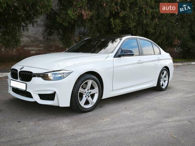 БМВ 3 Серія 2012 у Києві на Automoto.ua Білий БМВ 3 Серія, об'ємом двигуна 0 л та пробігом 222 тис. км за 10900 $, фото 6 на Automoto.ua
