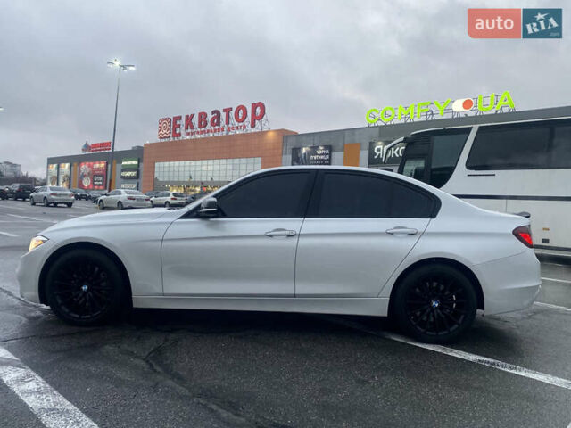 Білий БМВ 3 Серія, об'ємом двигуна 3 л та пробігом 198 тис. км за 14500 $, фото 5 на Automoto.ua
