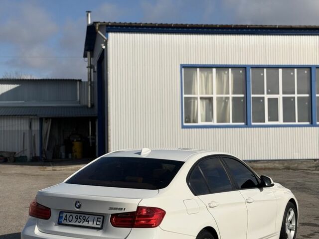 БМВ 3 Серия 2012 в Славянске на Automoto.ua Белый БМВ 3 Серия, объемом двигателя 2 л и пробегом 207 тыс. км за 13900 $, фото 10 на Automoto.ua