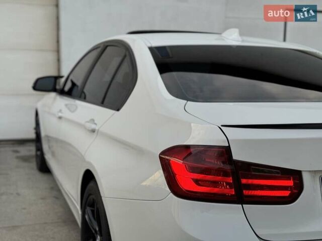 Белый БМВ 3 Серия, объемом двигателя 2 л и пробегом 157 тыс. км за 11900 $, фото 28 на Automoto.ua