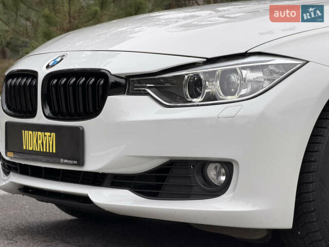 Білий БМВ 3 Серія, об'ємом двигуна 2 л та пробігом 106 тис. км за 13350 $, фото 10 на Automoto.ua
