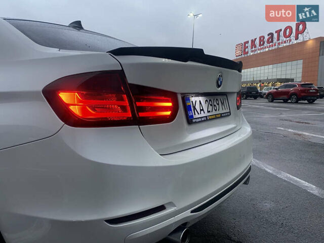 Білий БМВ 3 Серія, об'ємом двигуна 3 л та пробігом 198 тис. км за 14500 $, фото 11 на Automoto.ua