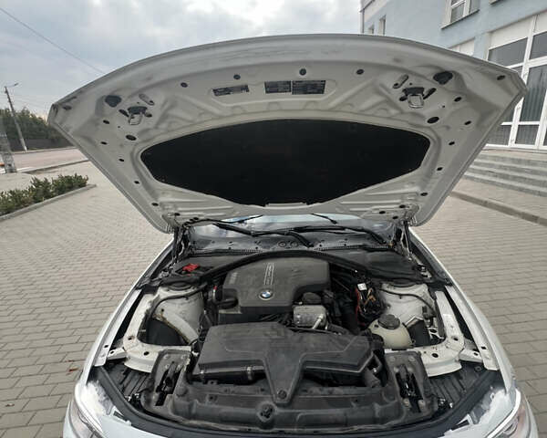 Белый БМВ 3 Серия, объемом двигателя 0 л и пробегом 190 тыс. км за 15000 $, фото 40 на Automoto.ua