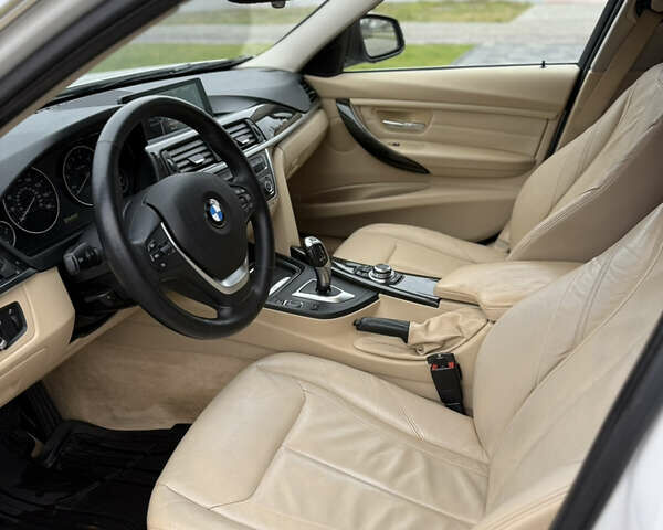 Белый БМВ 3 Серия, объемом двигателя 2 л и пробегом 196 тыс. км за 12900 $, фото 7 на Automoto.ua