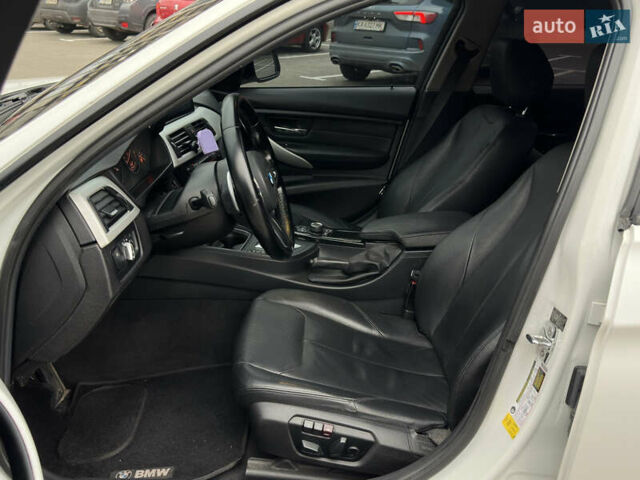 Белый БМВ 3 Серия, объемом двигателя 2 л и пробегом 248 тыс. км за 13000 $, фото 10 на Automoto.ua