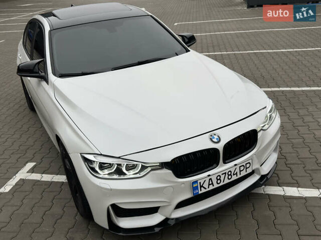 Белый БМВ 3 Серия, объемом двигателя 2 л и пробегом 248 тыс. км за 13000 $, фото 1 на Automoto.ua