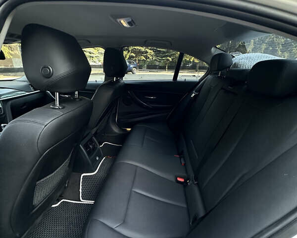 Белый БМВ 3 Серия, объемом двигателя 2 л и пробегом 183 тыс. км за 15500 $, фото 17 на Automoto.ua