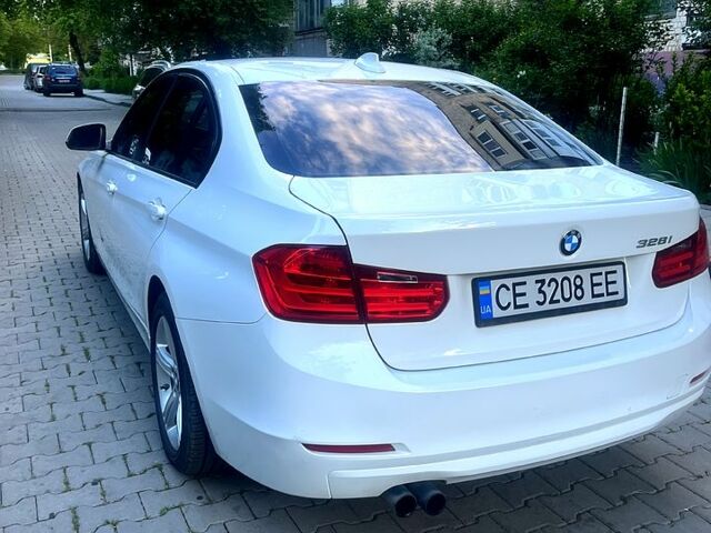 Белый БМВ 3 Серия, объемом двигателя 2 л и пробегом 192 тыс. км за 9999 $, фото 4 на Automoto.ua