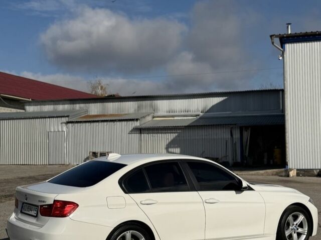 БМВ 3 Серия 2012 в Славянске на Automoto.ua Белый БМВ 3 Серия, объемом двигателя 2 л и пробегом 207 тыс. км за 13900 $, фото 11 на Automoto.ua