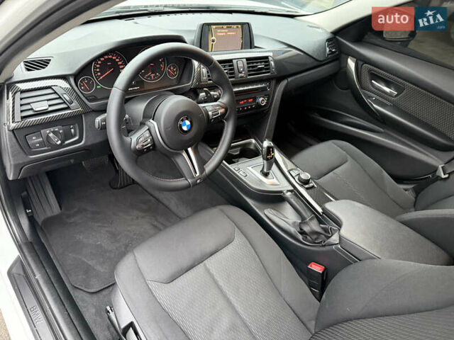 Белый БМВ 3 Серия, объемом двигателя 2 л и пробегом 25 тыс. км за 17000 $, фото 11 на Automoto.ua