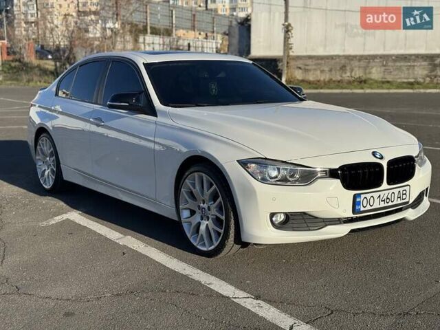 Белый БМВ 3 Серия, объемом двигателя 2 л и пробегом 193 тыс. км за 15400 $, фото 2 на Automoto.ua
