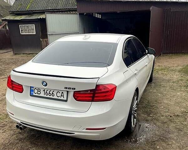 Білий БМВ 3 Серія, об'ємом двигуна 2 л та пробігом 230 тис. км за 12200 $, фото 1 на Automoto.ua