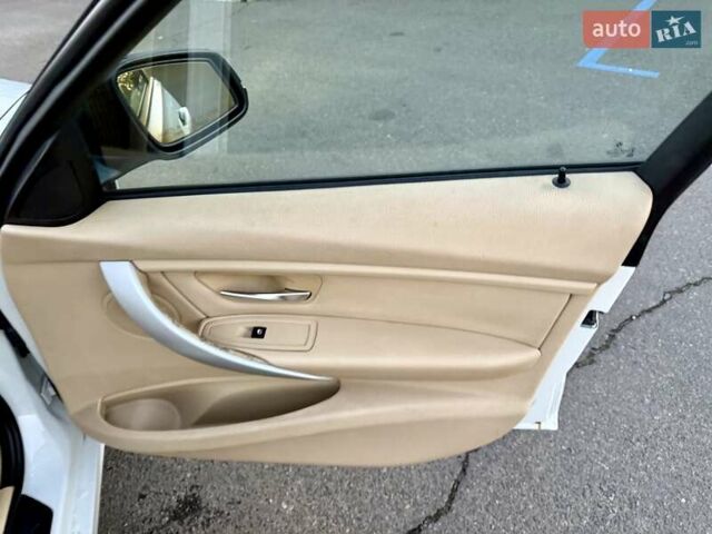 БМВ 3 Серия 2012 в Одессе на Automoto.ua Белый БМВ 3 Серия, объемом двигателя 2 л и пробегом 246 тыс. км за 10800 $, фото 65 на Automoto.ua