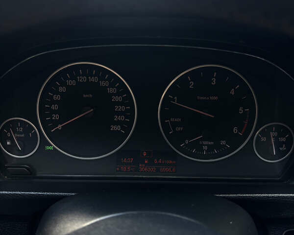 Білий БМВ 3 Серія, об'ємом двигуна 2 л та пробігом 306 тис. км за 11500 $, фото 21 на Automoto.ua