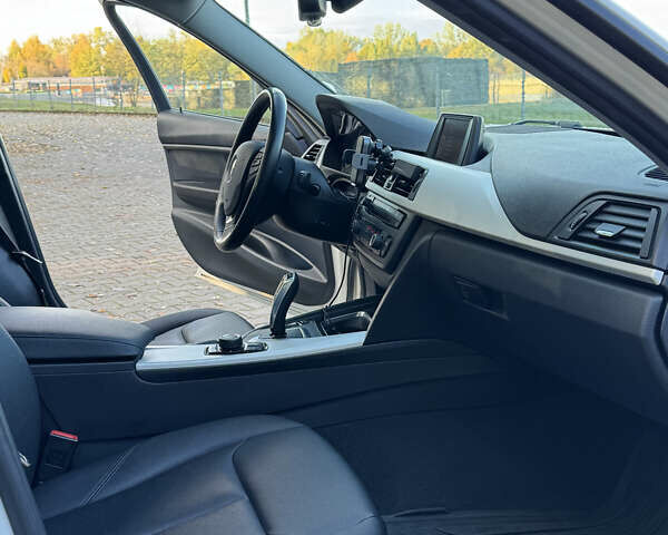 Белый БМВ 3 Серия, объемом двигателя 2 л и пробегом 141 тыс. км за 14400 $, фото 21 на Automoto.ua