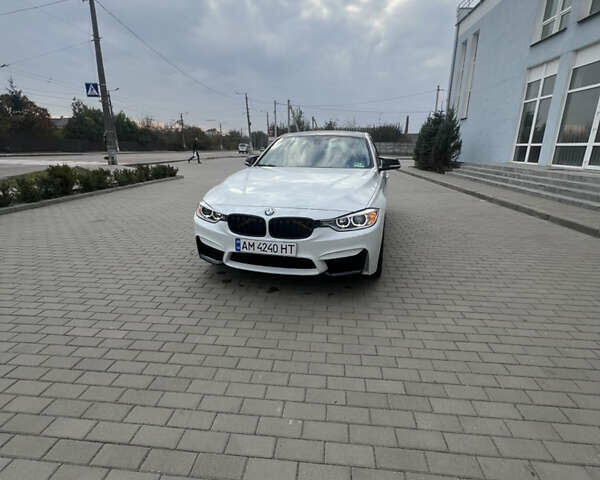 Белый БМВ 3 Серия, объемом двигателя 0 л и пробегом 190 тыс. км за 15000 $, фото 14 на Automoto.ua