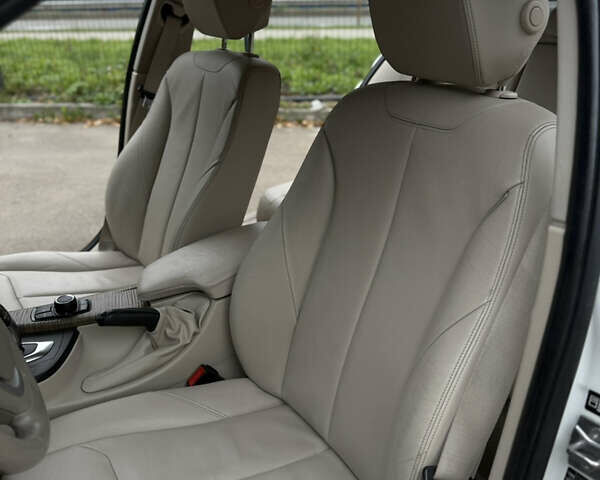 Белый БМВ 3 Серия, объемом двигателя 2 л и пробегом 182 тыс. км за 11999 $, фото 11 на Automoto.ua