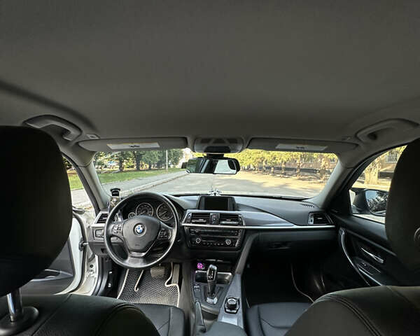 Белый БМВ 3 Серия, объемом двигателя 2 л и пробегом 183 тыс. км за 15500 $, фото 16 на Automoto.ua