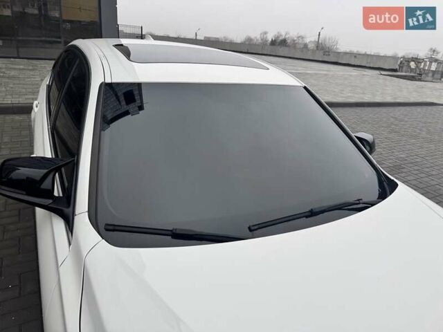 Белый БМВ 3 Серия, объемом двигателя 2 л и пробегом 74 тыс. км за 17000 $, фото 4 на Automoto.ua