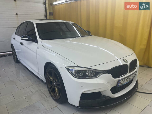 БМВ 3 Серия 2012 в Киеве на Automoto.ua Белый БМВ 3 Серия, объемом двигателя 2 л и пробегом 245 тыс. км за 13500 $, фото 12 на Automoto.ua