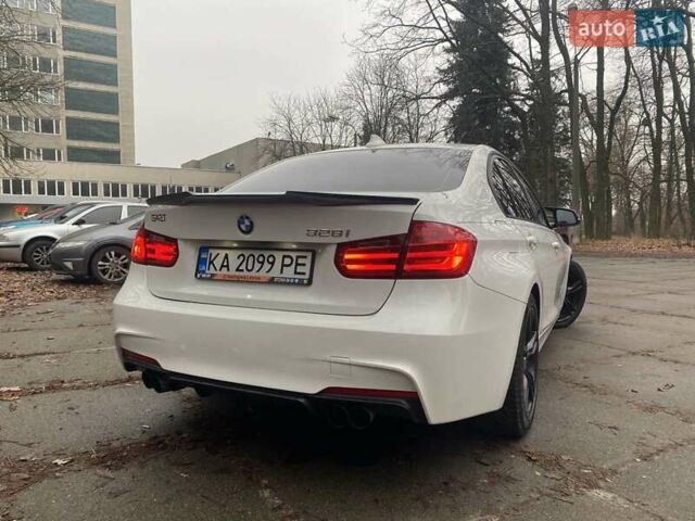 Білий БМВ 3 Серія, об'ємом двигуна 2 л та пробігом 177 тис. км за 13200 $, фото 5 на Automoto.ua