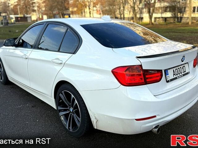 Белый БМВ 3 Серия, объемом двигателя 2 л и пробегом 268 тыс. км за 11000 $, фото 3 на Automoto.ua