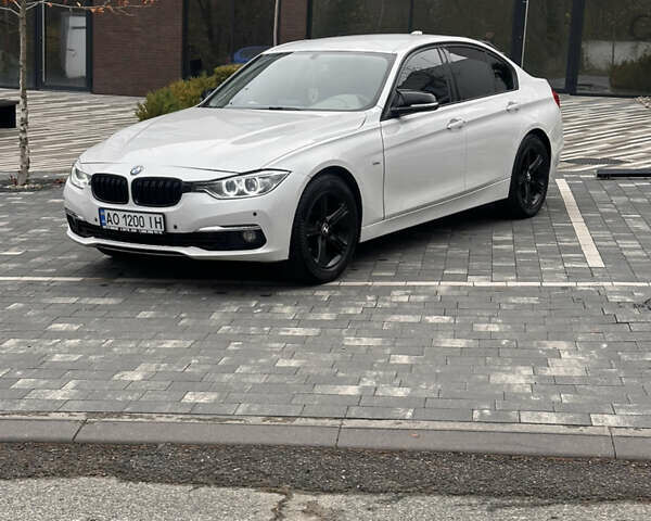 Белый БМВ 3 Серия, объемом двигателя 2 л и пробегом 367 тыс. км за 11000 $, фото 2 на Automoto.ua