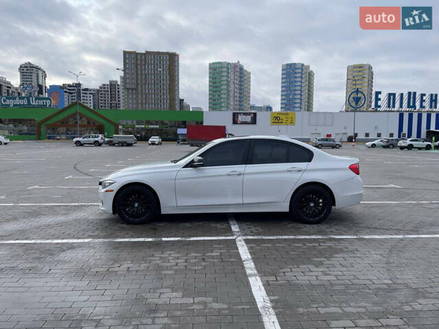 Белый БМВ 3 Серия, объемом двигателя 2 л и пробегом 177 тыс. км за 12500 $, фото 18 на Automoto.ua