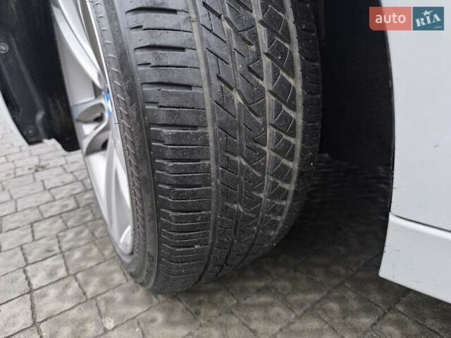 Белый БМВ 3 Серия, объемом двигателя 2 л и пробегом 177 тыс. км за 11200 $, фото 23 на Automoto.ua