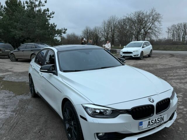 Білий БМВ 3 Серія, об'ємом двигуна 2 л та пробігом 240 тис. км за 11000 $, фото 10 на Automoto.ua