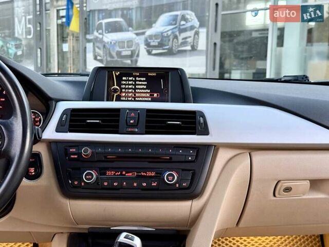 БМВ 3 Серия 2012 в Одессе на Automoto.ua Белый БМВ 3 Серия, объемом двигателя 2 л и пробегом 246 тыс. км за 10800 $, фото 64 на Automoto.ua