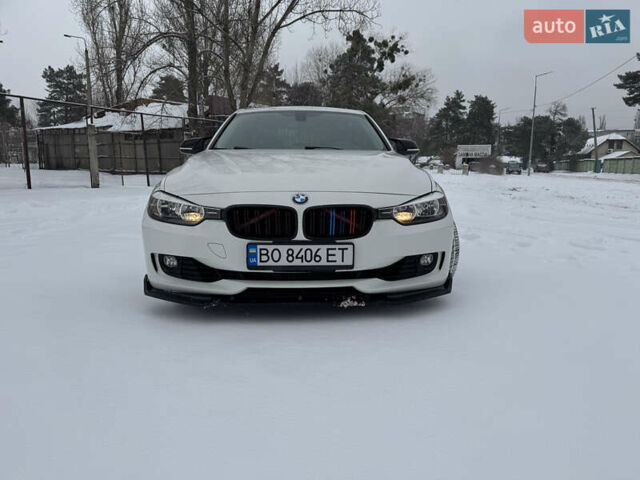 Белый БМВ 3 Серия, объемом двигателя 2 л и пробегом 126 тыс. км за 12850 $, фото 3 на Automoto.ua