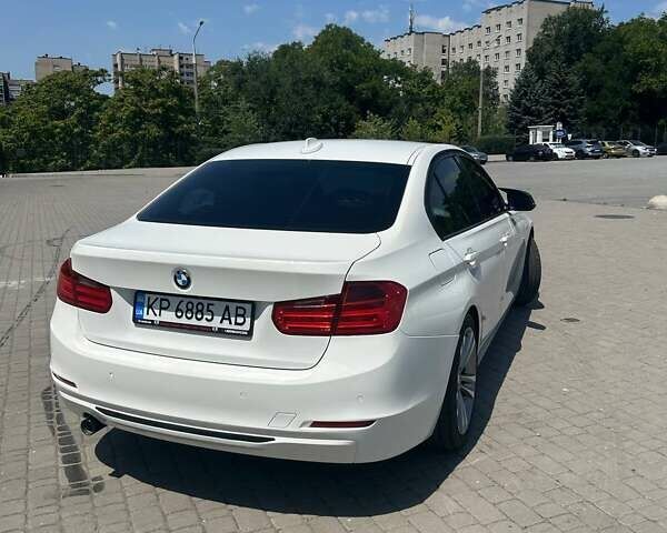 Белый БМВ 3 Серия, объемом двигателя 2 л и пробегом 208 тыс. км за 16900 $, фото 5 на Automoto.ua